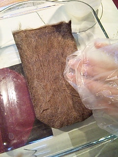 羊毛を干しています